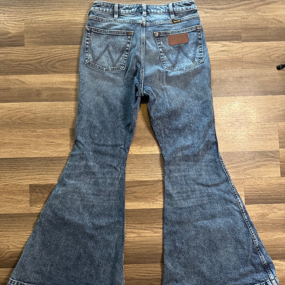 Wrangler Bell Bottoms